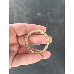 Gerry's Gold Tone Leaf Wreath Shaped Brooch Vintage Costume Jewelry